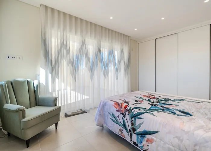 Villa House Porto Mós By Key