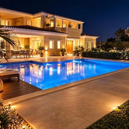 Vila House Porto Mos By Key Lagos