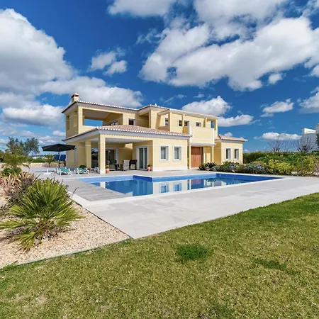 House Porto Mos By Key Villa Lagos