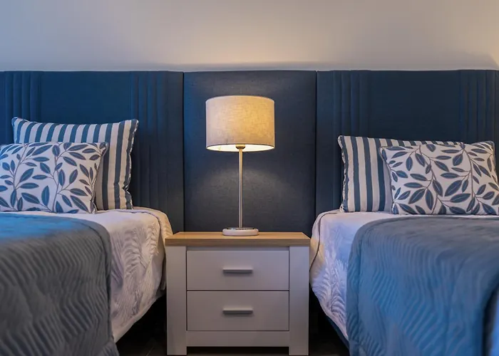 Villa House Porto Mos By Key Lagos