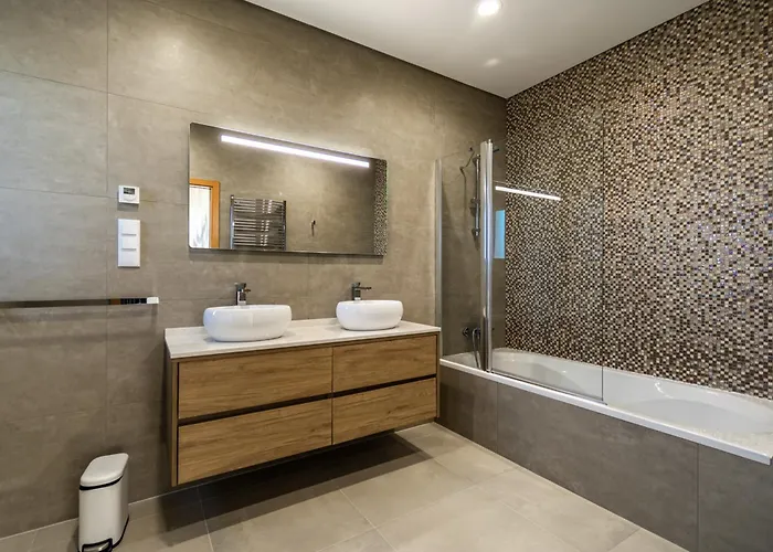 Villa House Porto Mos By Key *